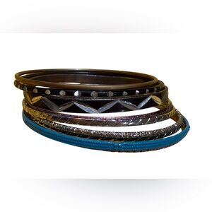 Lot of 8 Bangle Bracelets Various Colors Mostly Thin